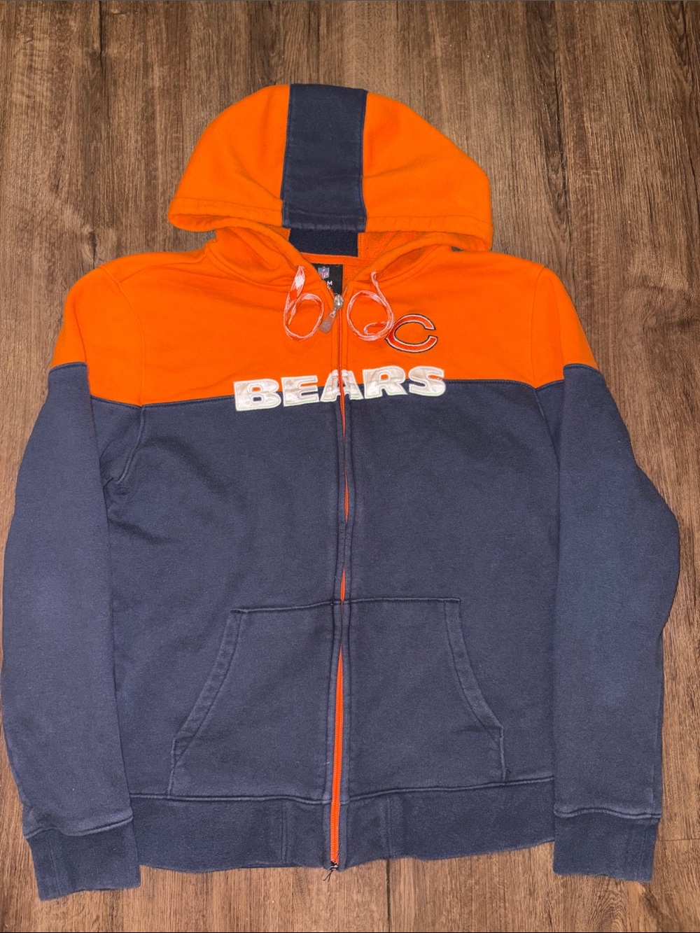 NFL Chicago Chicago Bears women’s large, full zip hoodie